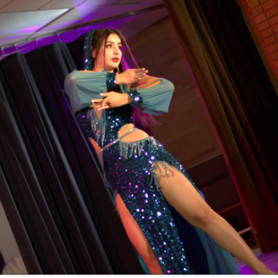 Tarab Dance Academy - Solo Middle Eastern dancer